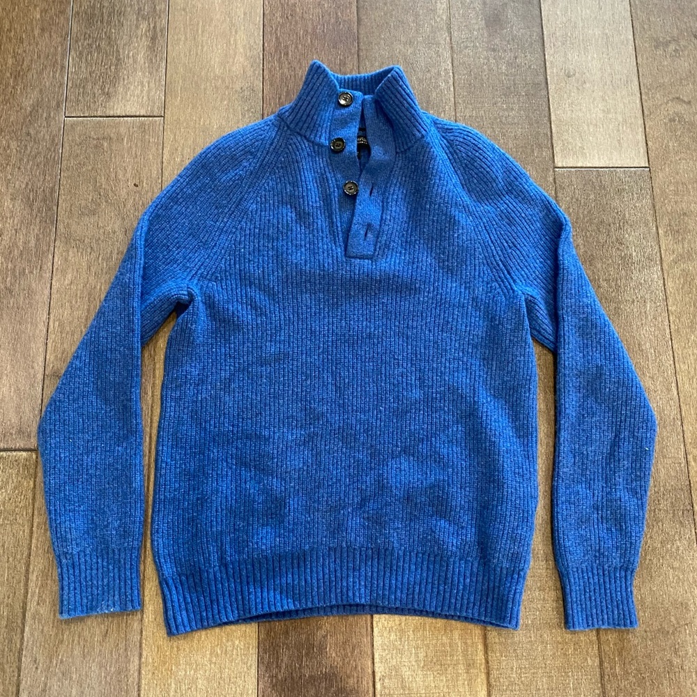 Banana republic blue pullover sweater